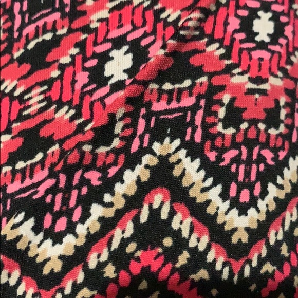 Meet your Posher, Nafeesa - Picture 1 of 1